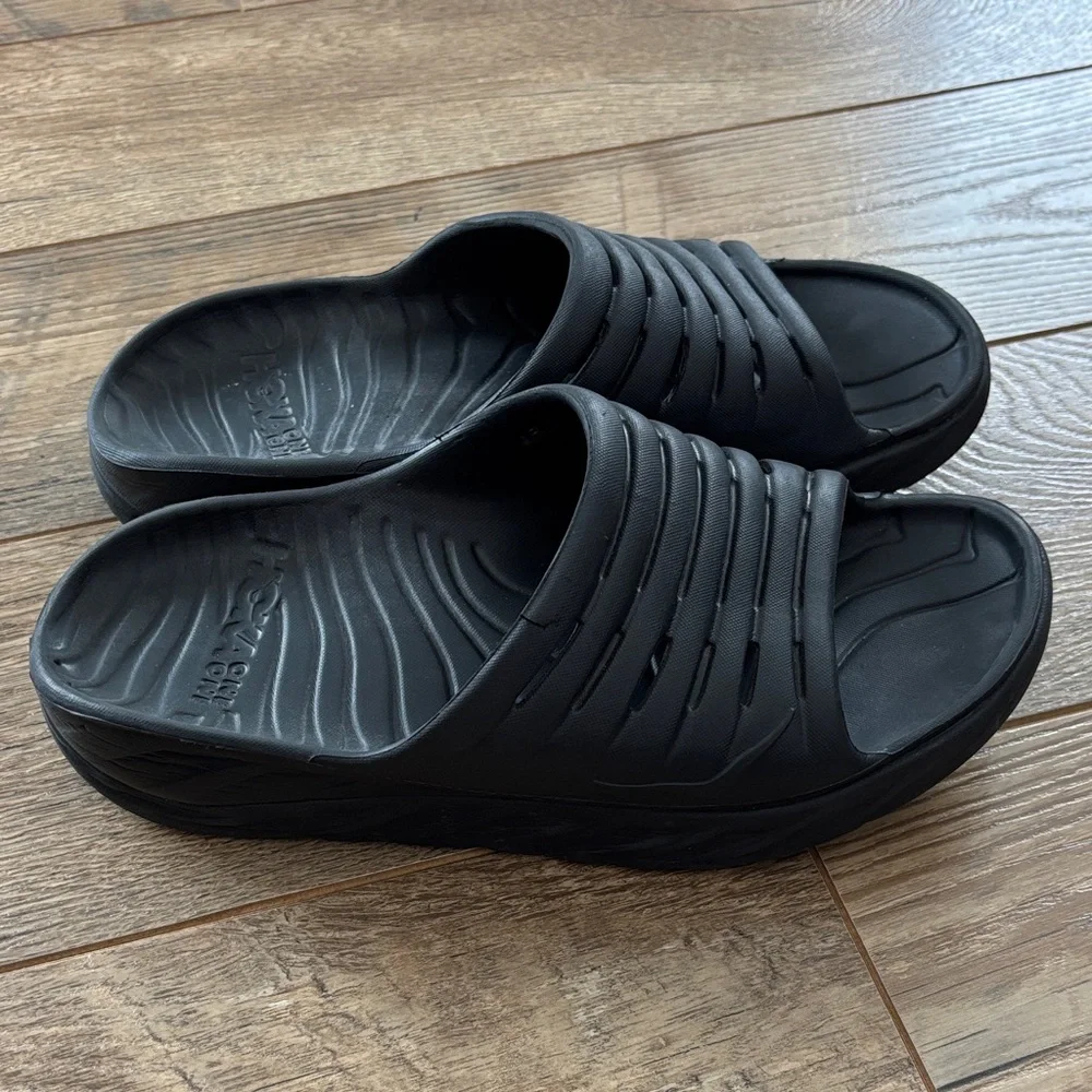 Black Slide Sandals for Women - Lightweight Comfort - Picture 1 of 7